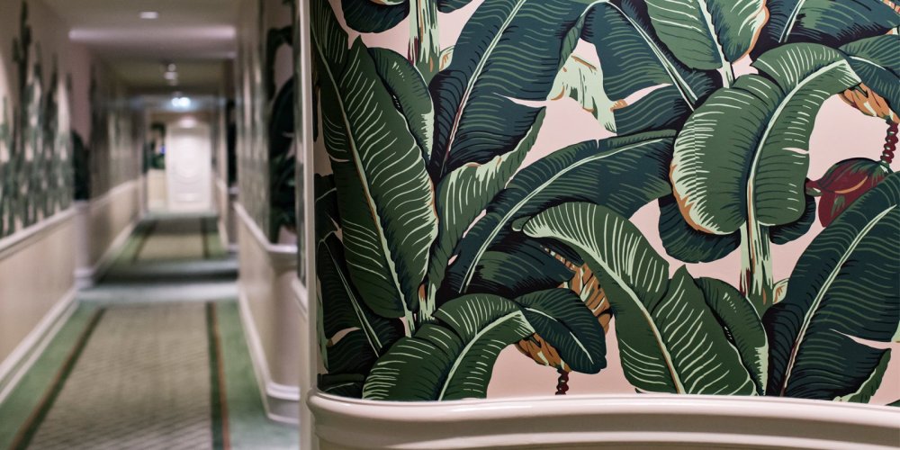 banana-leaf-hallway-BHH-shiniparks-1