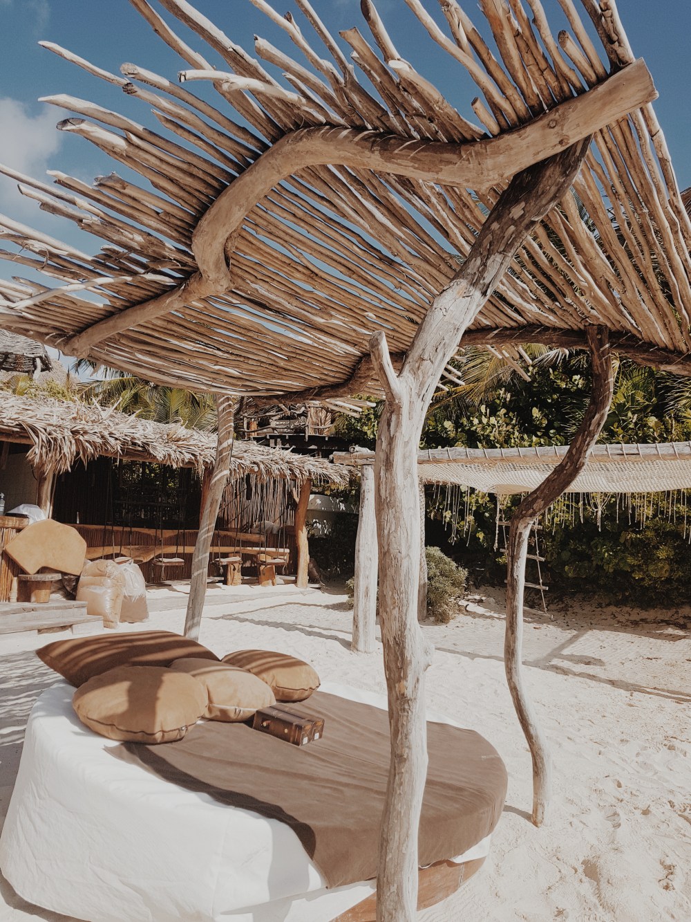 Azulik Hotel Tulum - Beach Club