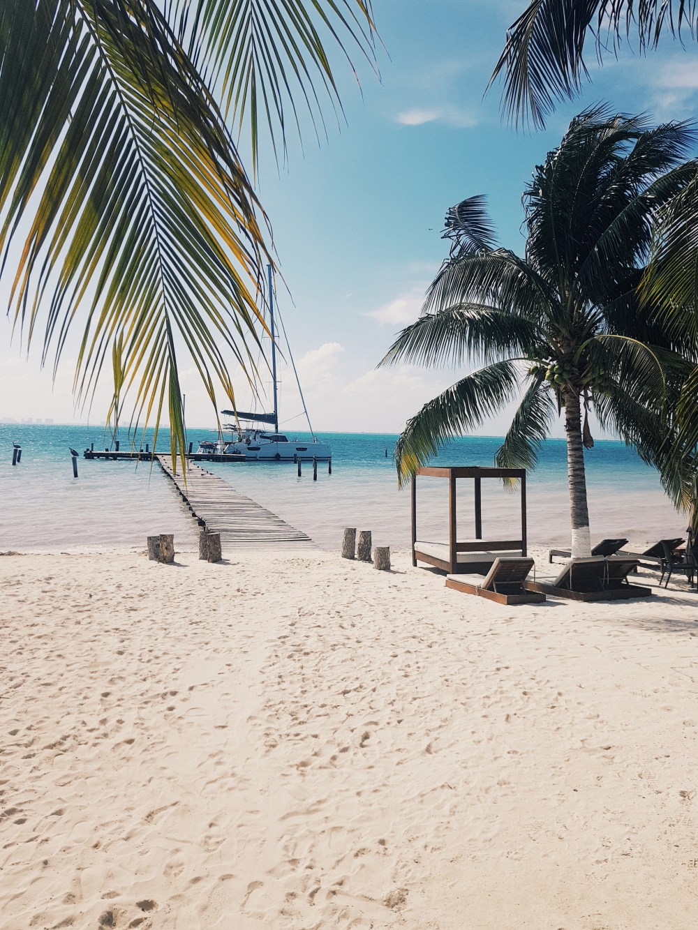 Zama Beach Club - Isla Mujeres - Mexico
